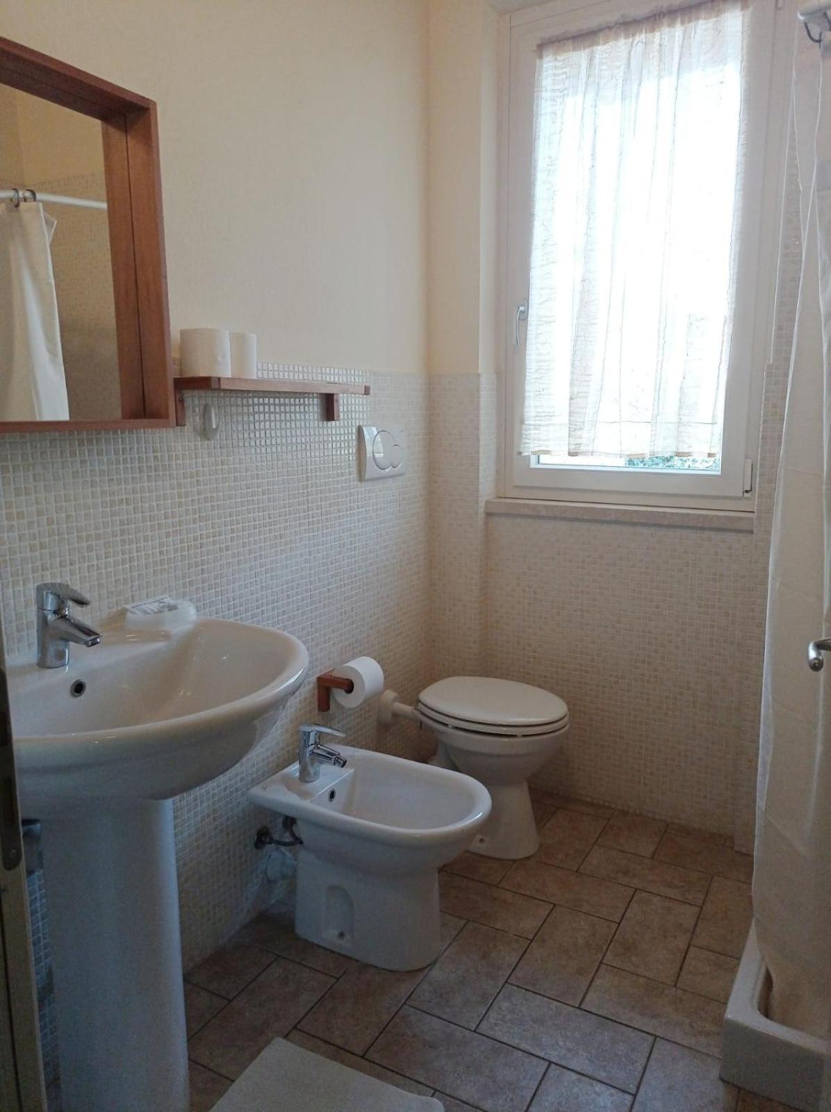 Corte Valesana Lazise Cameră foto
